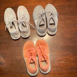Girls Nike Sneakers lot 13.5/1